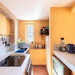 16th Century Townhouse, Large Garden Near Lake, Tuscany And Umbria - Sleeps 18 Casa de Férias *