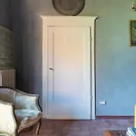 16th Century Townhouse, Large Garden Near Lake, Tuscany And Umbria - Sleeps 18 Casa de Férias *