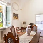 16th Century Townhouse, Large Garden Near Lake, Tuscany And Umbria - Sleeps 18 * Gioiella